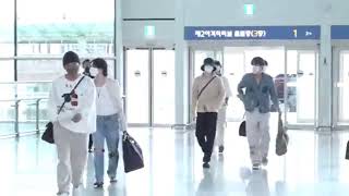 BTS leaving from south korea 🇰🇷/BTS airport 🛫💜