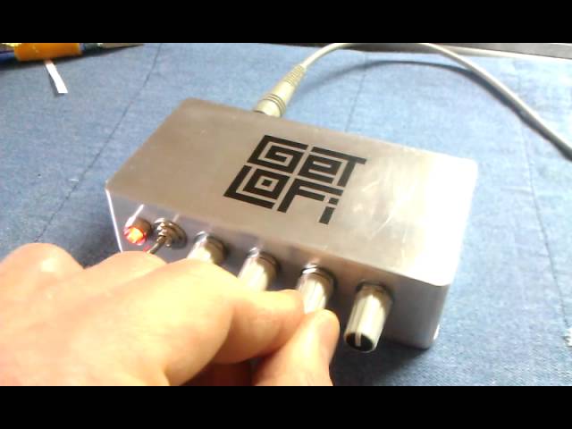 4093 Quad Oscillator Kit from GetLoFi class=