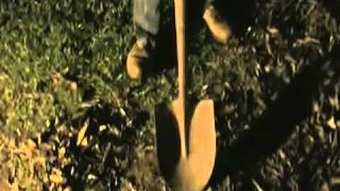 Fearscapestudios.com GRAVE DIGGER Animatronic Halloween Prop