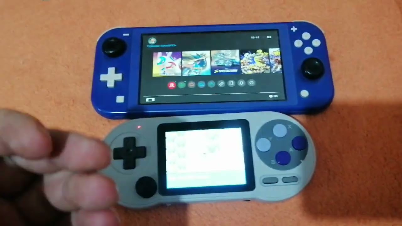 Взял с собой Data Frog sf2000 и nintendo switch lite