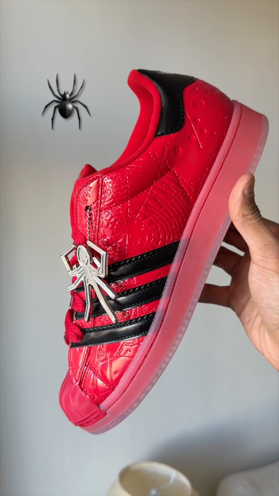 adidas superstar spider