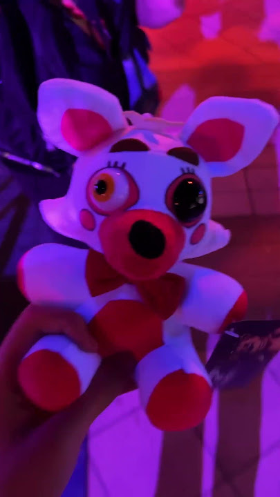 Universal - La FNAF a passé cinq nuits dans la peluche de Freddy. - Doudous  - Rue du Commerce