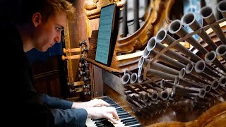 'Emperor's Fanfare' on the most powerful Pipe Organ with Spanish Trumpets - Paul Fey