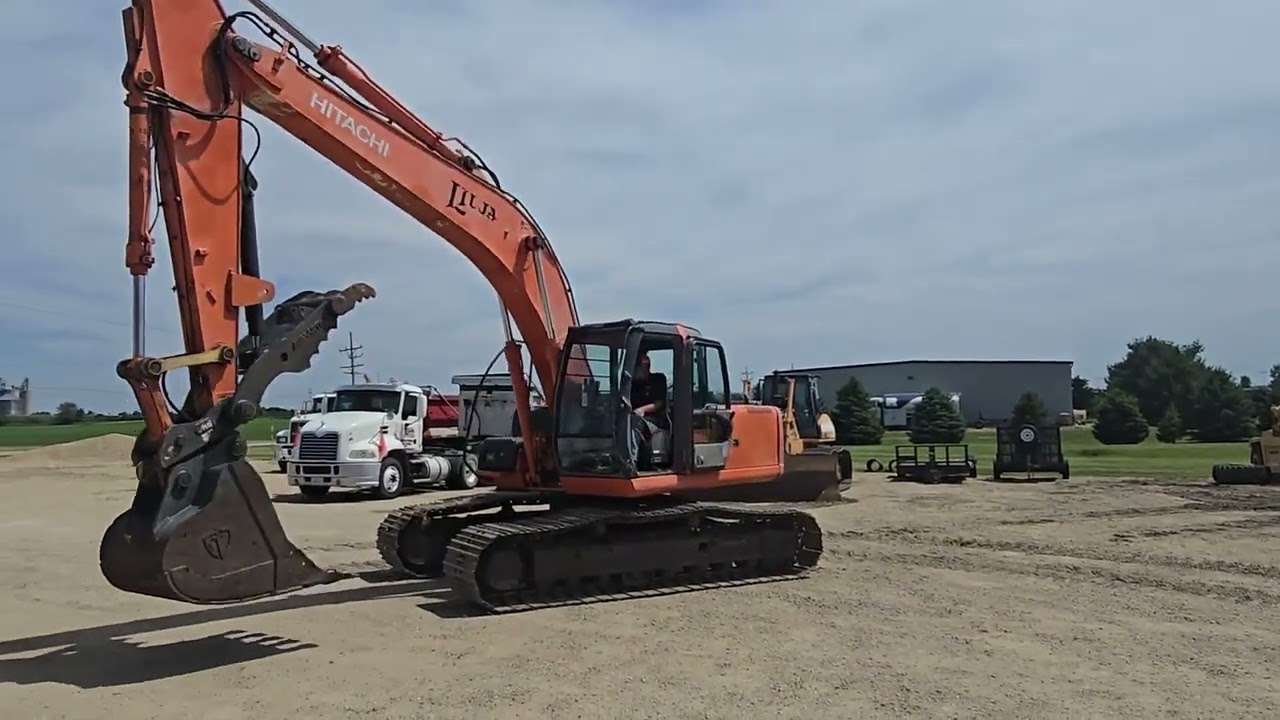 2005 HITACHI ZX200 LC For Sale - YouTube