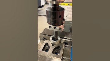 Boring head initial adjustment