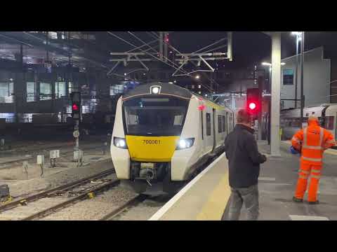 Video: Gin-duftender Tunnel An Der King's Cross Station In London