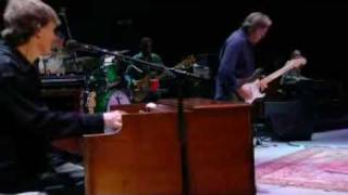 Eric Clapton and Steve Winwood - After Midnight (Live from Madison Square Garden 2008) chords sheet