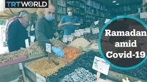Muslims face down pandemic challenge as Ramadan begins