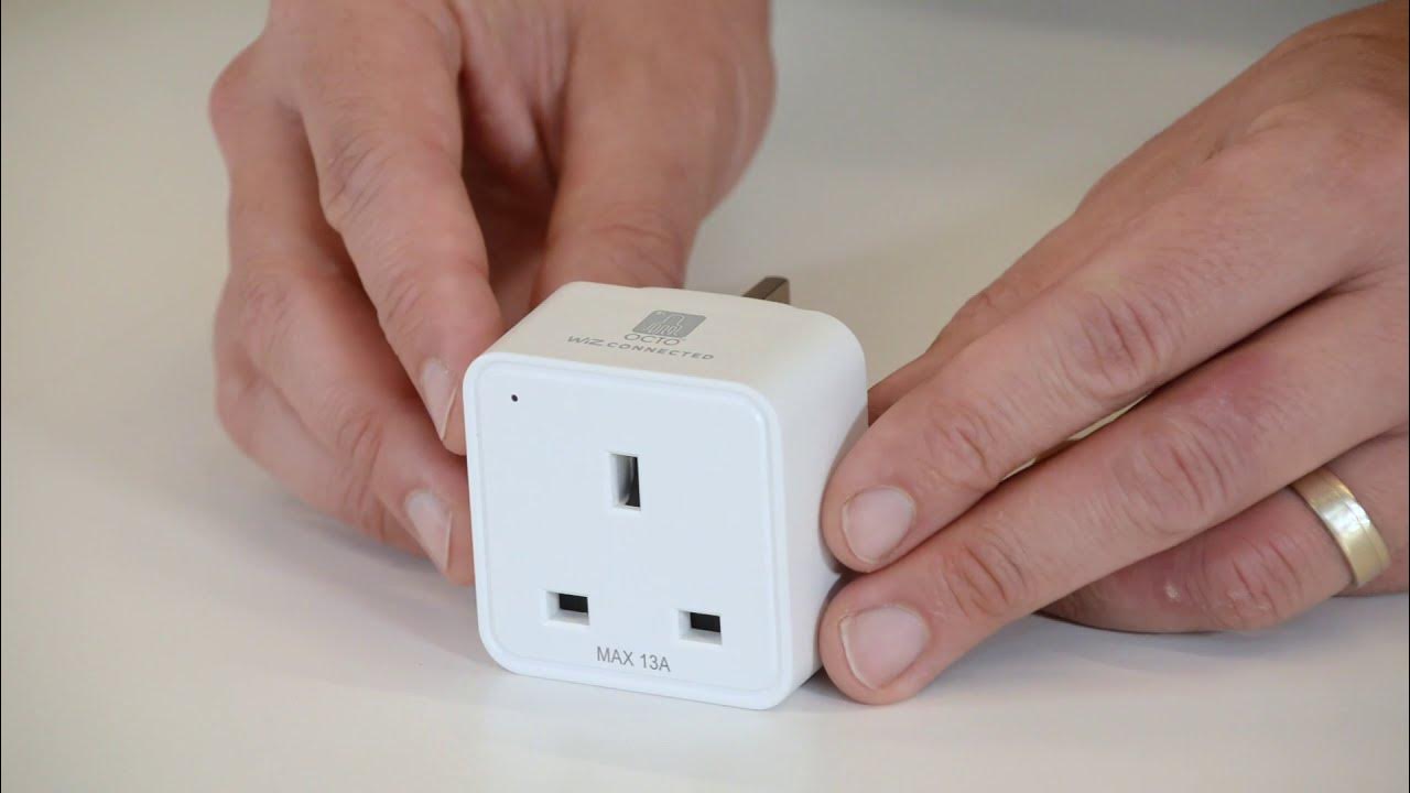 WiZ New 2022 Smart Plug with Energy Monitoring, Bluetooth & MATTER  Upgradable 