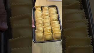 Olive Garden only gave me 4 raviolis, so I made 30 #ravioli #pasta #pastarecipe