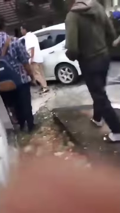 VIRAL!! CUT SALSA ARTIS TIKTOK NABRAK ORANG😲
