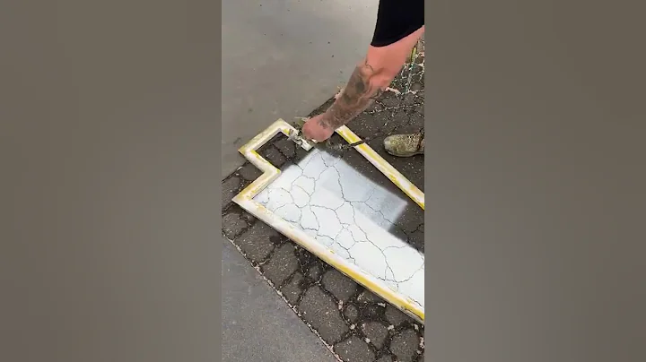 Didnt even need the stencil #foryou #fyp #foryoupage #viral #painting #oddlysatifying #satisfying