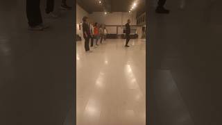 annemle dans kursuna gittik videomu beğendiyseniz 👍izlerseniz mutlu oldum #dans #danskursu