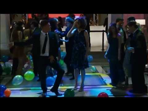 New Year's Eve : (Dance Party Scene) \