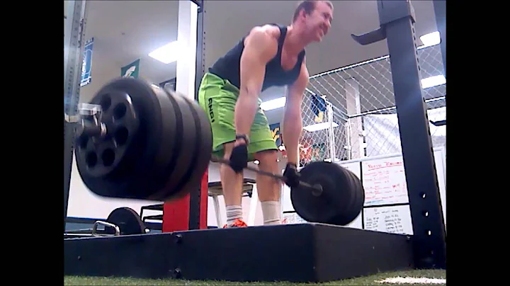 Deadlift Beltless Working Set on Platform (New Form Check)