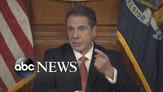 New Yorkers must wear face covering in public: Cuomo