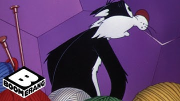 Looney Tunes Classic | Knitting with Granny | Boomerang Official