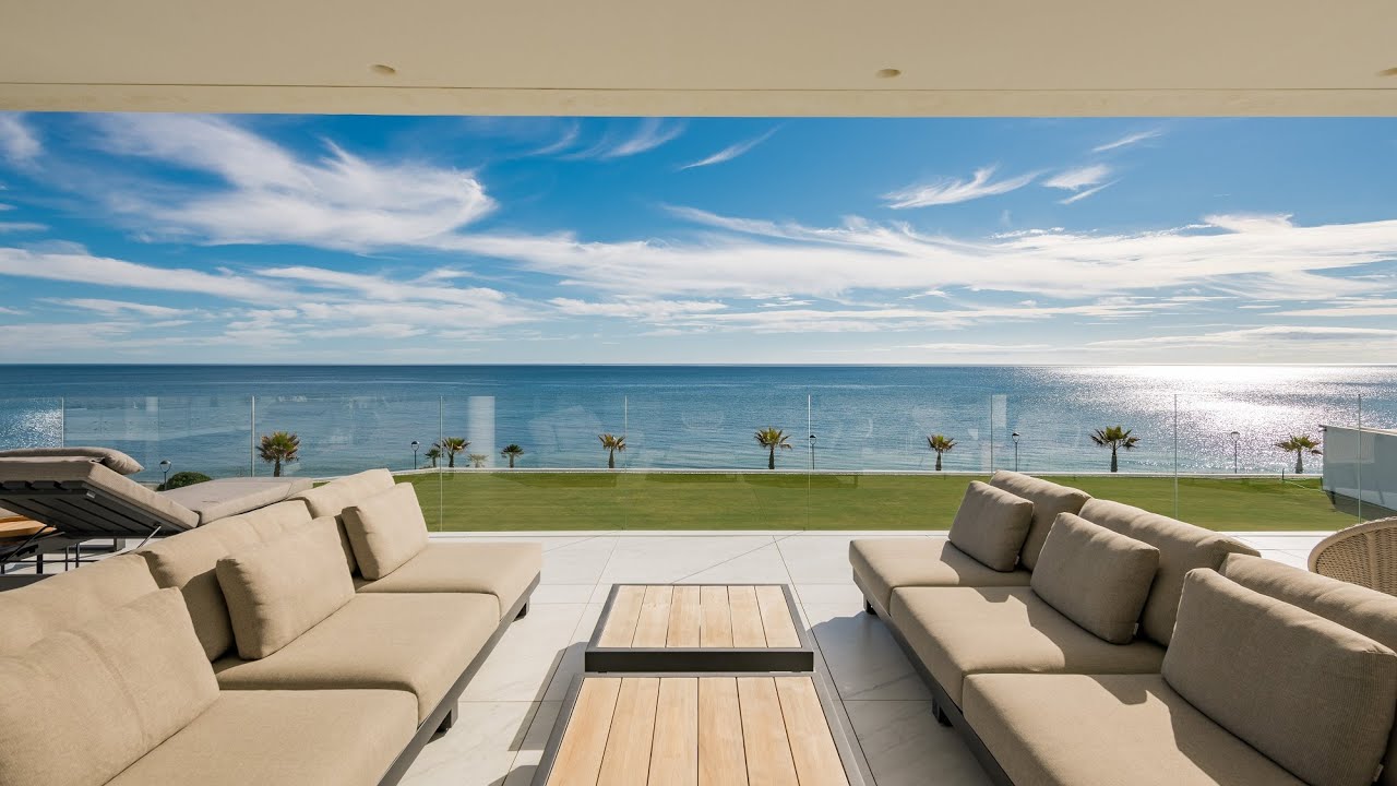 Emare - Luxury newly built beachfront apartment, Costa del Sol