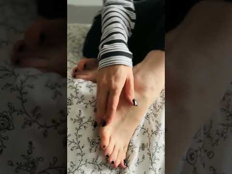 Beautiful Feet | #feet #foot #lifeisbutadream #asmr #nailart #pedicure #nailart