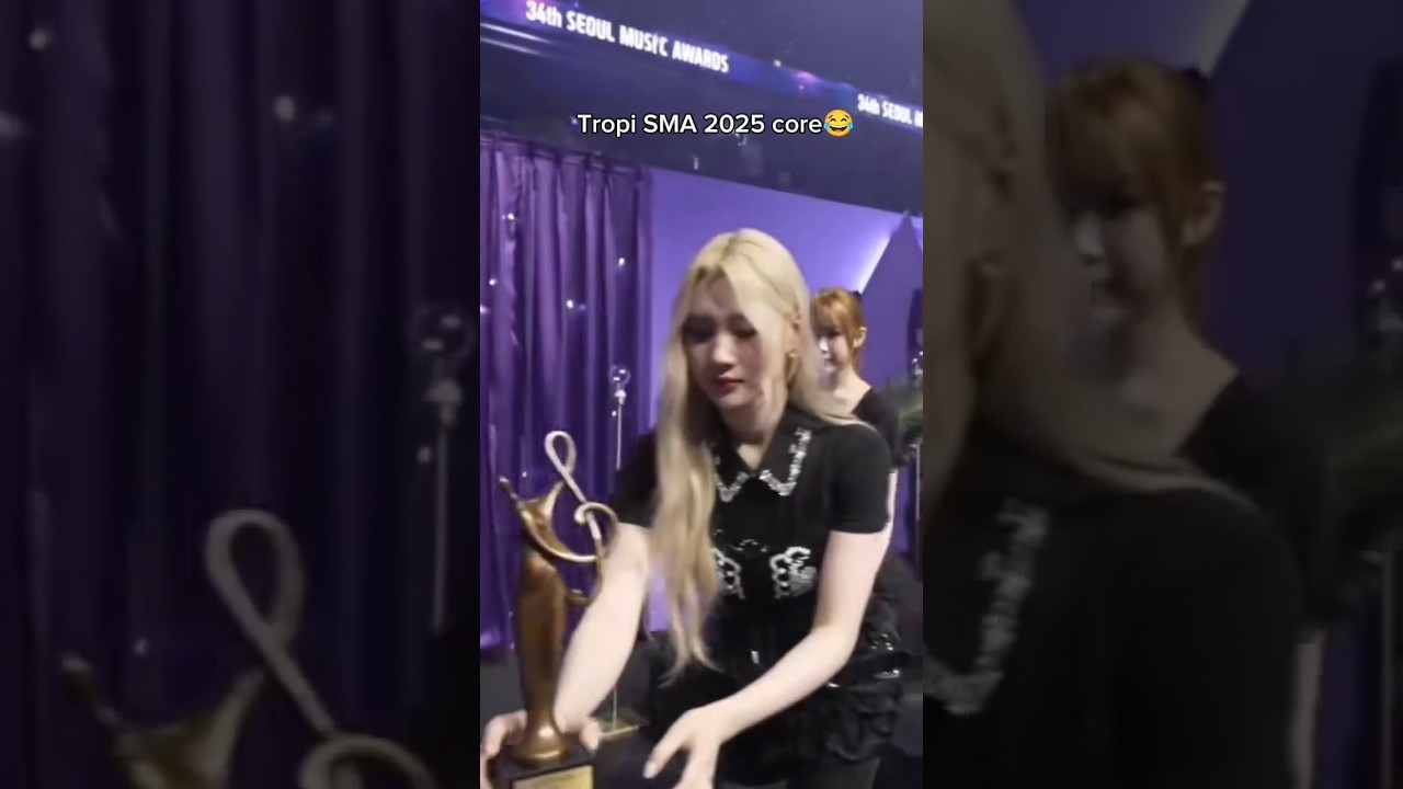 SEOUL MUSIC AWARDS 2025 trophy core 😭 