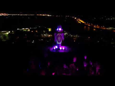 Aaltoja! Valoa ja