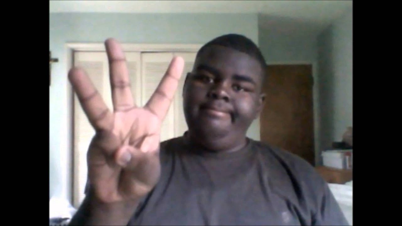 Поговорите с логотипом Marvel Studios