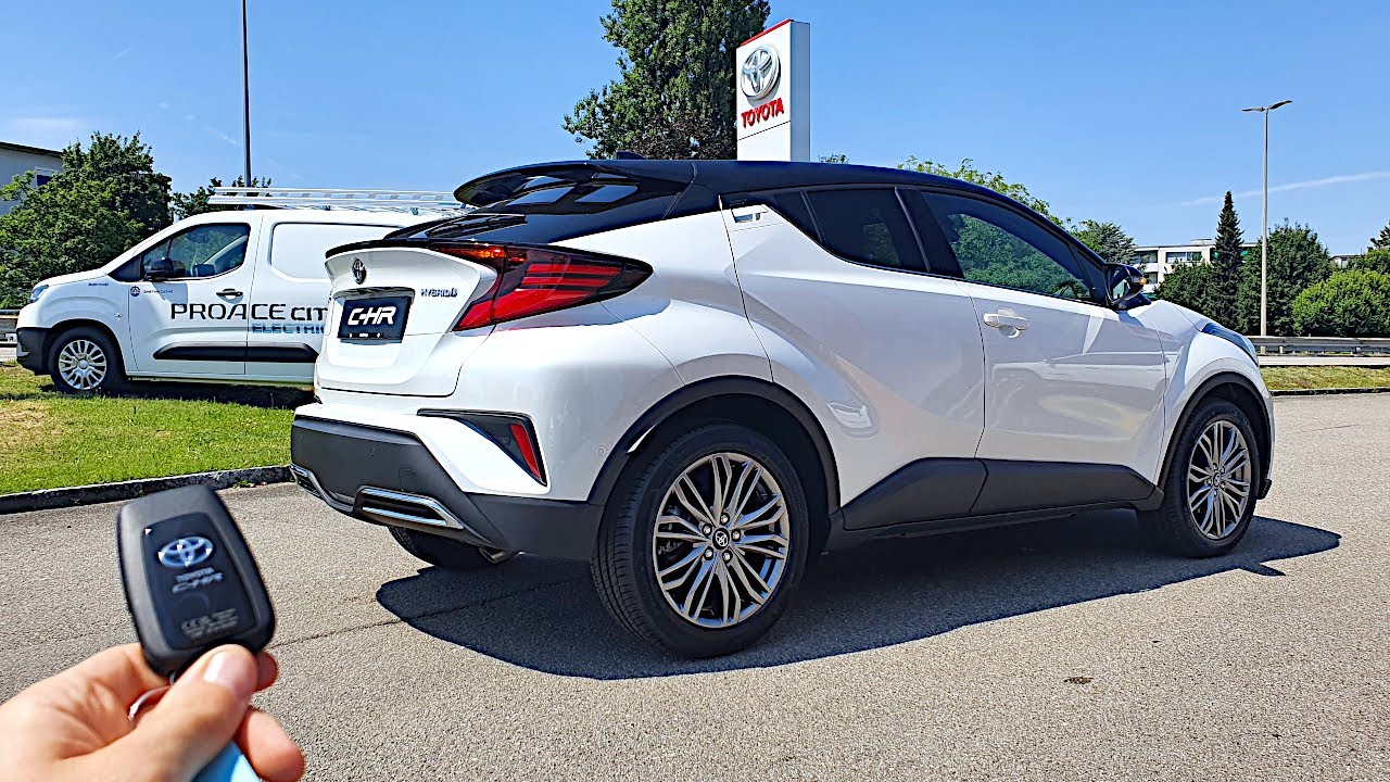 New Toyota C-HR Hybrid 2022