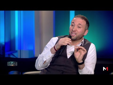 الفنان اللبناني رياض العمر يغني موالا لبنانيا في برنامج بصراحة
