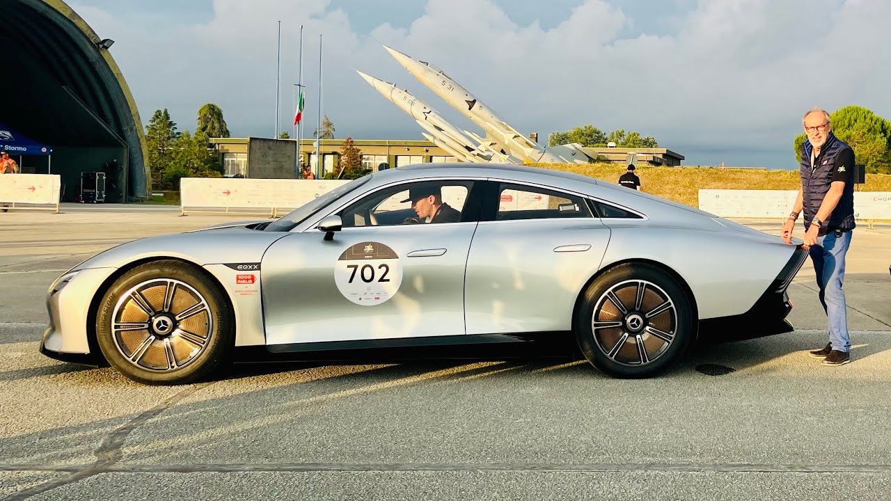 Mercedes EQXX; the family sized EV with a 1200km range on a single