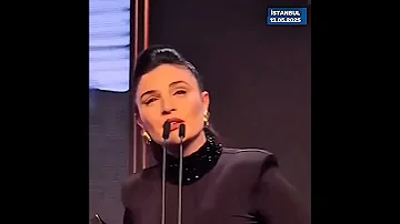 Gonca Vuslateri Yılın En İyi Kadın Oyuncusu ödülünü Filistinli Şeyma Adına Aldı Palestine 