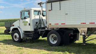 2002 Freightliner 2
