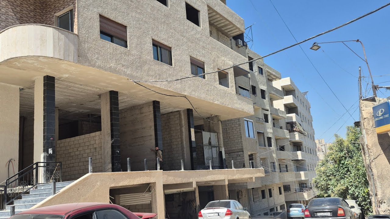 للبيع شقة سوبر لوكس في مدينة قدسيا بريف دمشق 