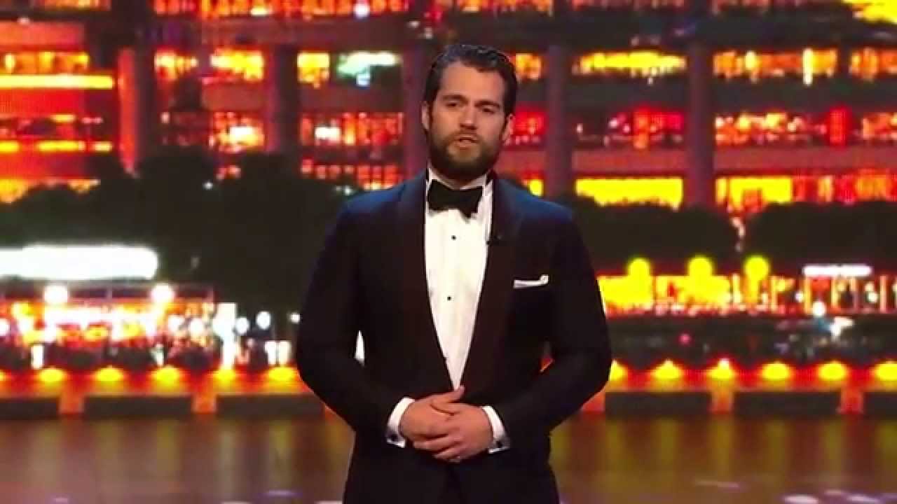 Henry Cavill Presents Sports Award In Shanghai