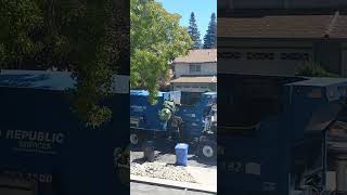 Republic Services of Fremont, CA #2482 Autocar WXLL McNeilus Autoreach on Greenwaste.