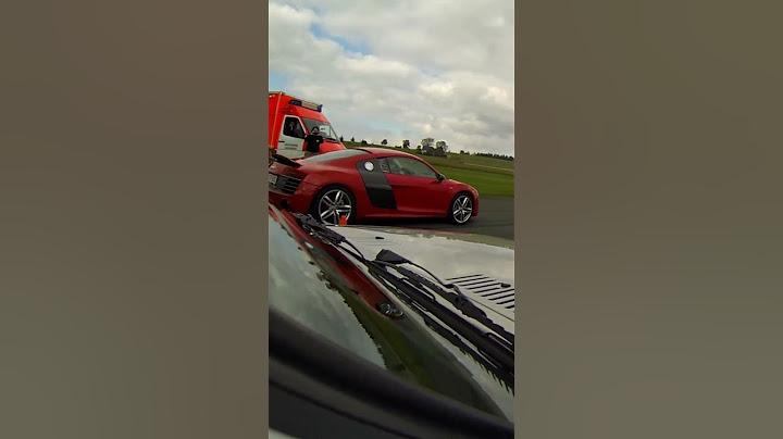Audi R8 V10 vs. Audi 80 5 Zylinder 20V TURBO! 😱🤯 #shorts