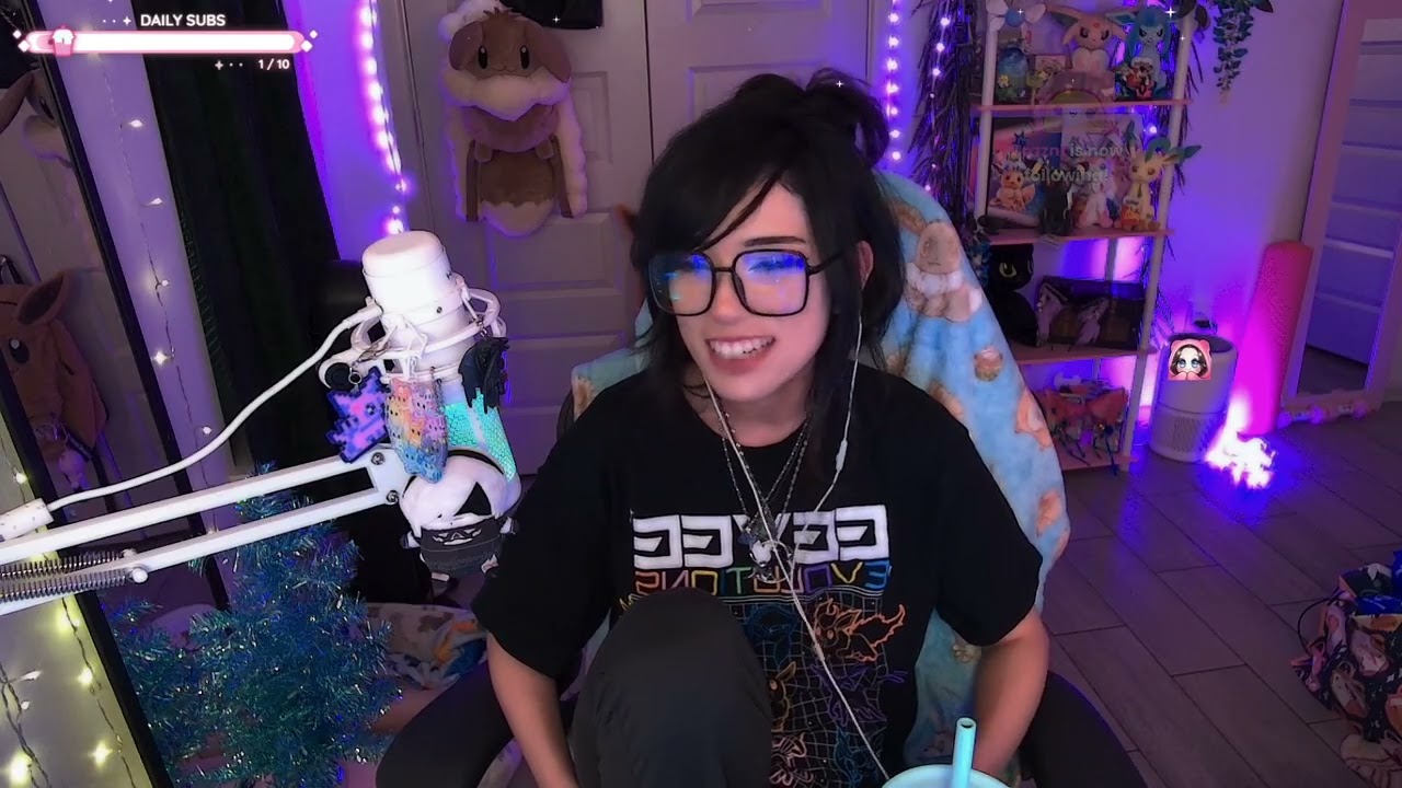 MARVEL RIVALS COZY GAMIN WITH SUMI