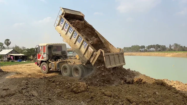 wonderful Road !!!!!!Resize past Deep water Canal Project by skills Komatsu Dozer