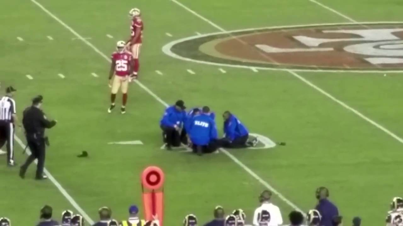 Play-By-Play Football