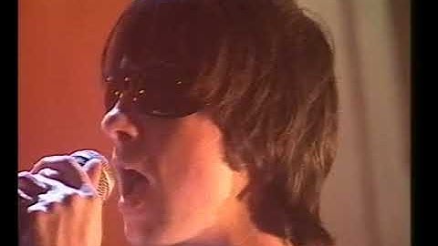 Primal Scream - Star Live TFI Friday 13.06.97