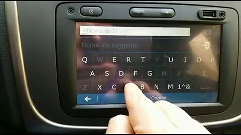 Come installare navigatore su Dacia Sandero Stepway?