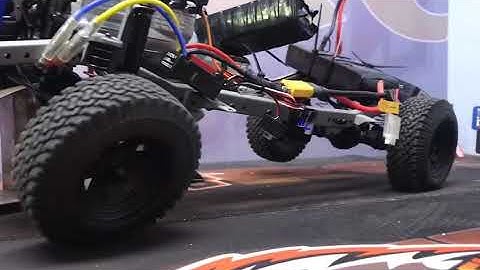 MJTRC RUN-80 chassis Movement posture