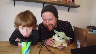 [ASMR] - UNBOXING WITH BABY YODA by That Dad Blog 24,087 views 3 years ago 5 minutes, 13 seconds