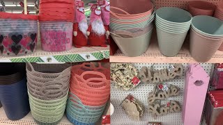Valentine&#39;s Art &amp; Crafts Pastels Storage containers Dollar Tree!
