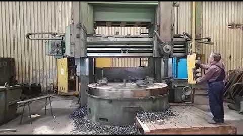 Titan SC 27 Vertical Lathe