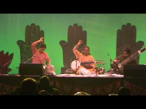 Pandit Vikash Maharaj at Diwali Festival- New Zeal...