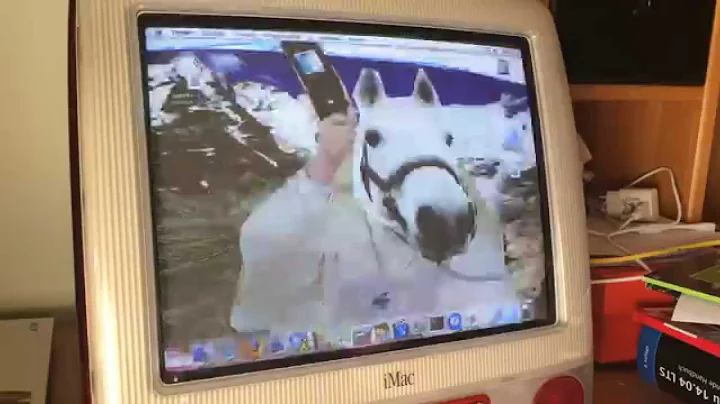 iMac G3 Ruby First Boot in a long time