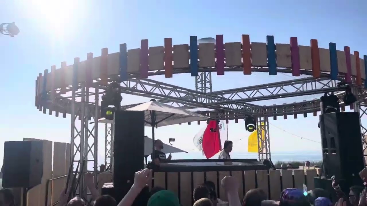 Maria Healy live @LuminosityEvents  playing The Act - something about u (dj Garry remix)