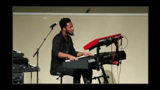 Video thumbnail of "Cory Henry   Amazing Grace"