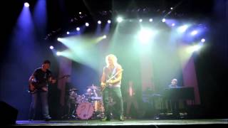 Deep Purple - Black Night and Roger's bass solo before. Berlin 26 oct.2013