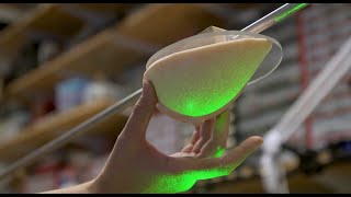 Peaches - Teaser for “Whose Jizz Is This?” at Kunstverein in Hamburg